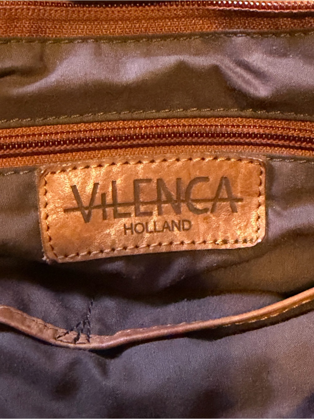 Vilenca Holland Brown Leather Backpack with Braided Flap - Picture 2 of 11